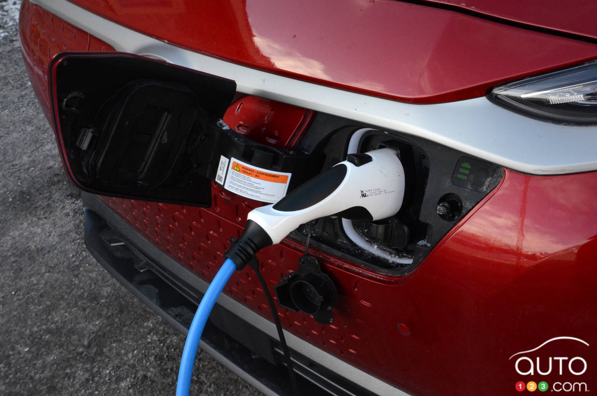 Hyundai Kona Électrique, au chargement